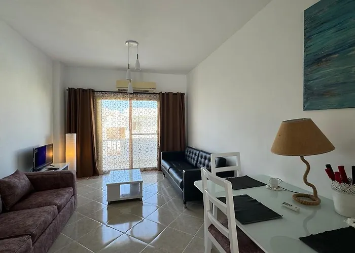 The Ritz Carlton Luxury 1-bedroom *